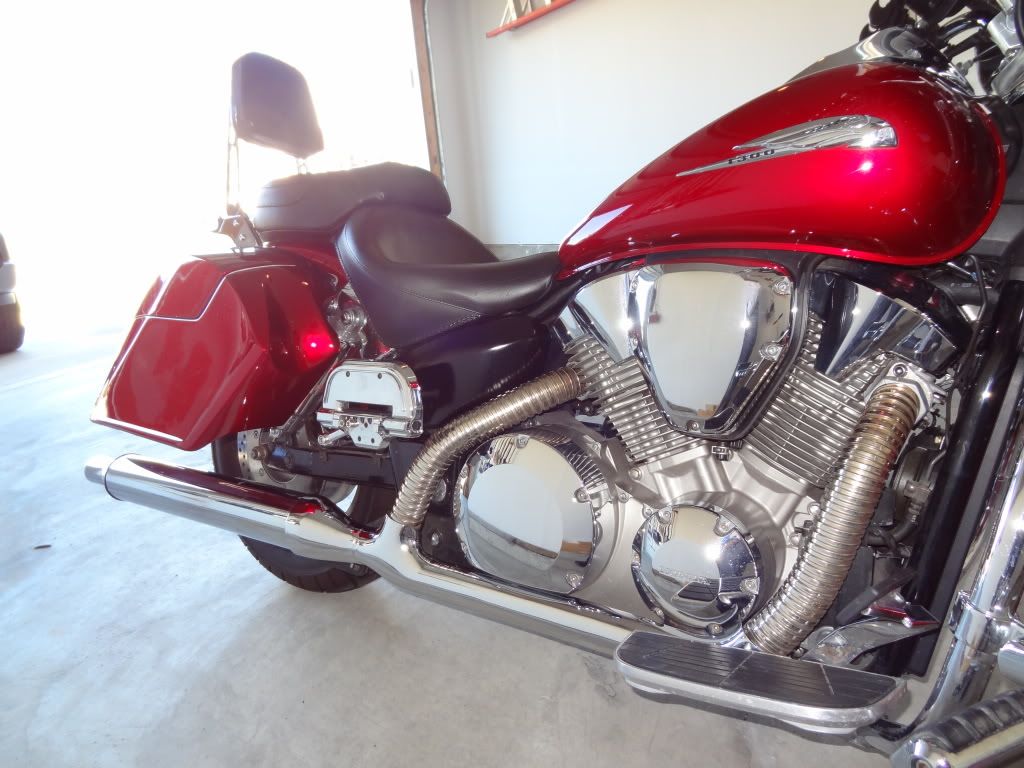 vtx 1800 roadhouse exhaust