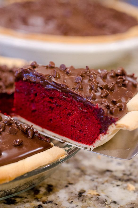 Red-Velvet-Cake-Pie-2_zpsgtb0qjpu.jpg