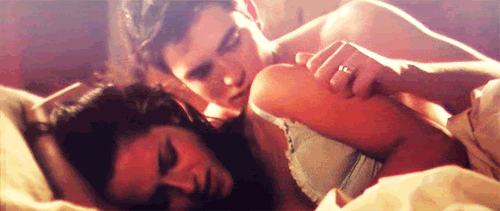 http://i1140.photobucket.com/albums/n580/drowninit1/gifs/tumblr_lvjn6gV8gY1r3wudlo1_500.gif